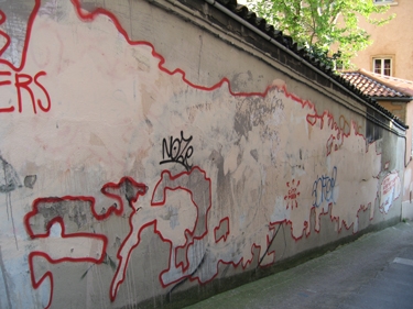 graffiti-eaters-2.jpg